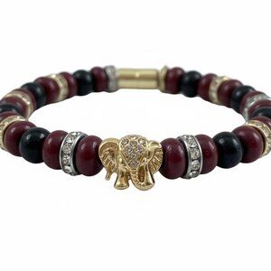 Stretchy beaded bracelet with elephant charm